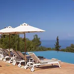 Borsa Secluded Retreat With Sea Views Gym Vila