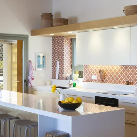 فيلة Borsa Secluded Retreat With Sea Views Gym Kávallos