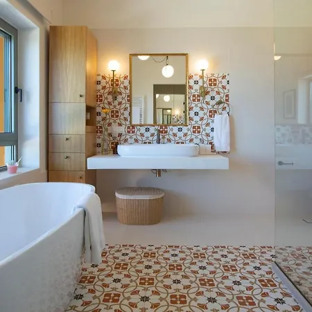 Villa Borsa Secluded Retreat With Sea Views Gym *