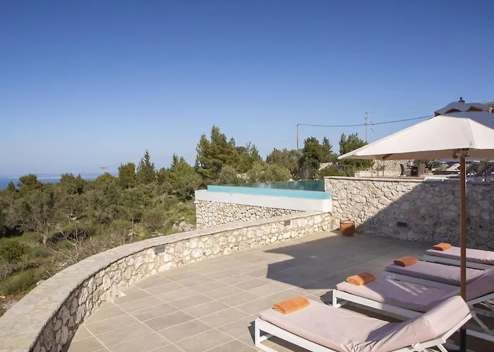 Borsa Secluded Retreat With Sea Views Gym Villa