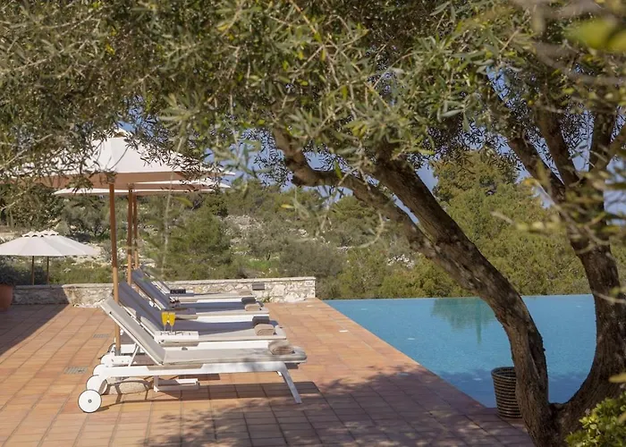 Villa Borsa Secluded Retreat With Sea Views Gym Lefkáda