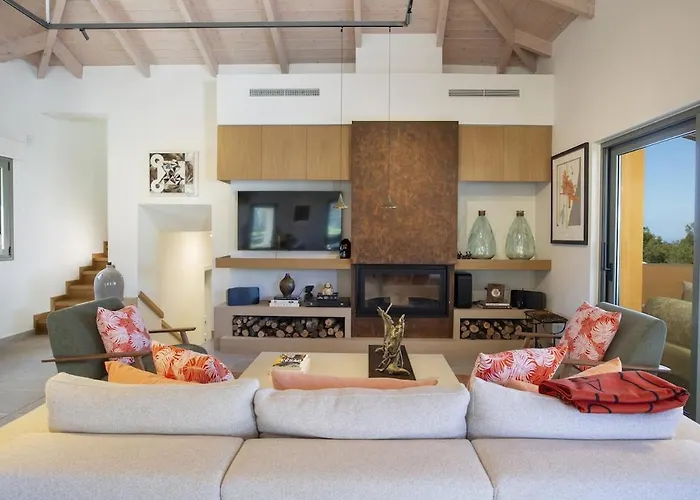 Villa Borsa Secluded Retreat With Sea Views Gym