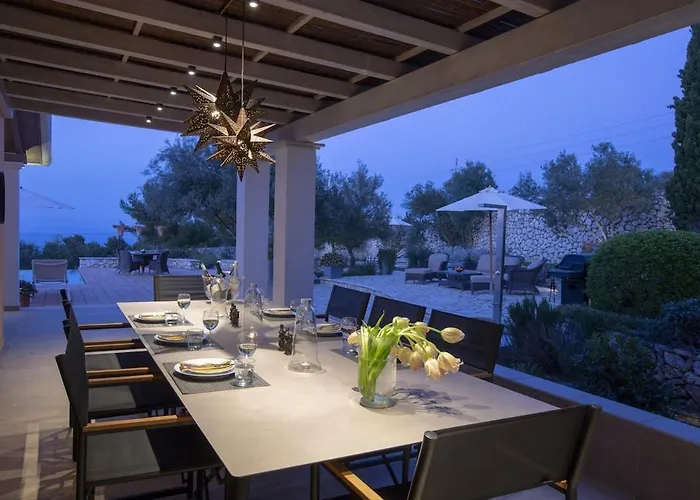 Borsa Secluded Retreat With Sea Views Gym Villa *