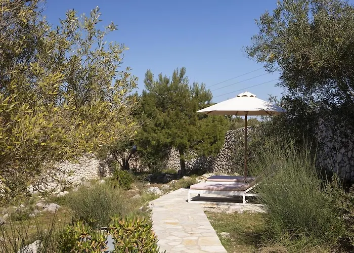 Borsa Secluded Retreat With Sea Views Gym Villa *
